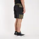 22HVUA2612-SHAINYSHORT-BLACK_8.webp