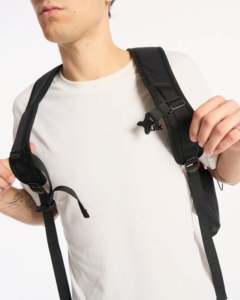 57HVUB2604BKS27-07.webp