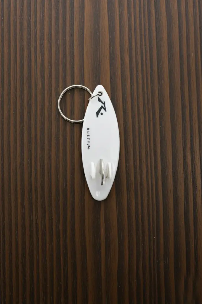 SURFBOTTLEOPENER_3.webp