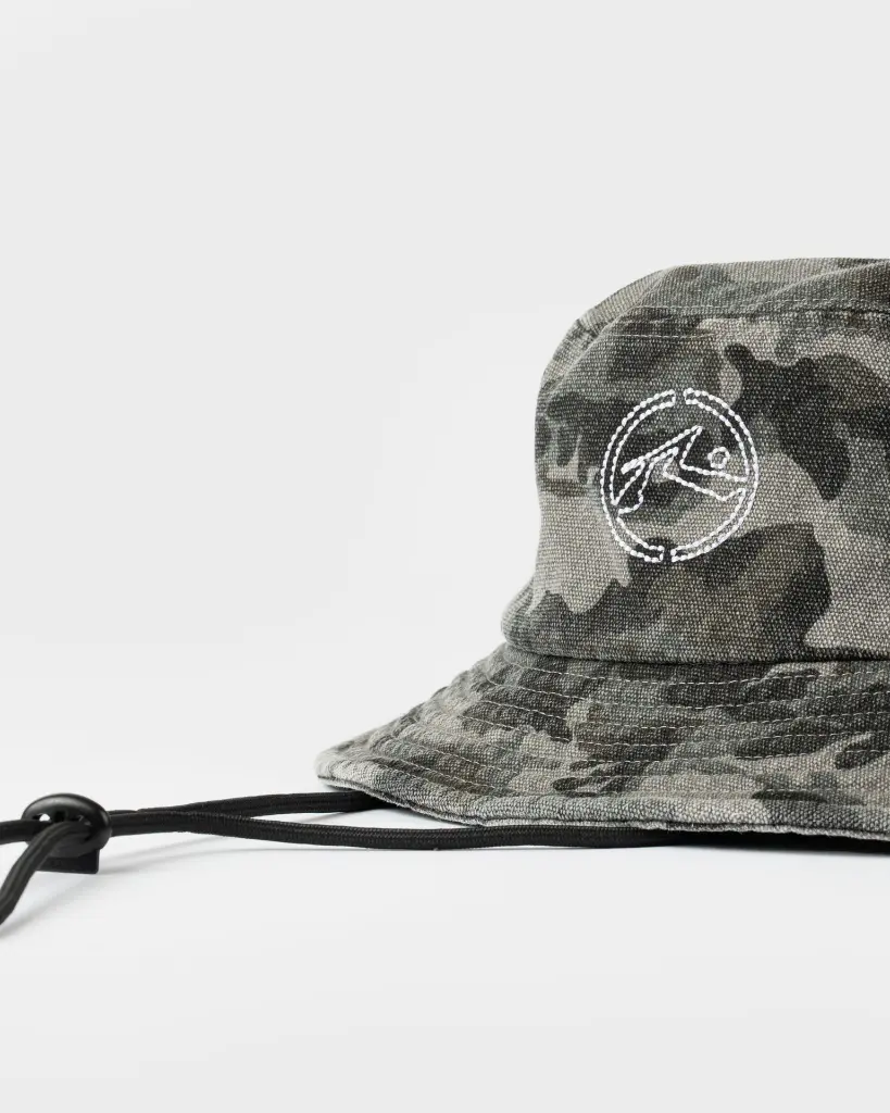 COMMANDO BUCKET HAT (1).webp