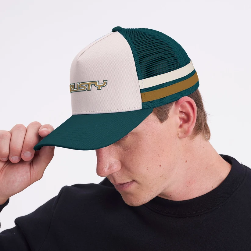 SALVATION TRUCKER CAP*