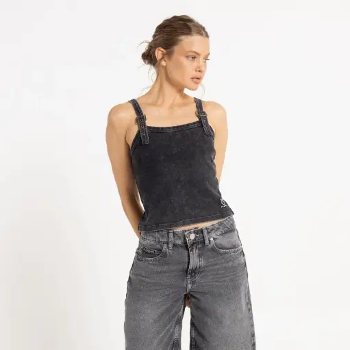 [44MRUA2616] BUCKLE UP CAMI TOP LD