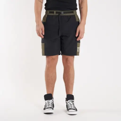[22HVUA2612] SHAINY SHORT - BLACK